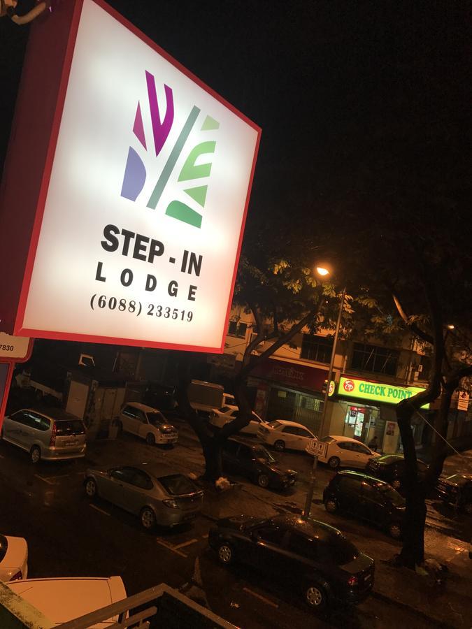 Step-In Lodge Kota Kinabalu Eksteriør bilde